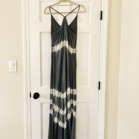Olive and Oak Misty Morning Dark Grey Tie-Dye Maxi Dress - Picture 7 of 7